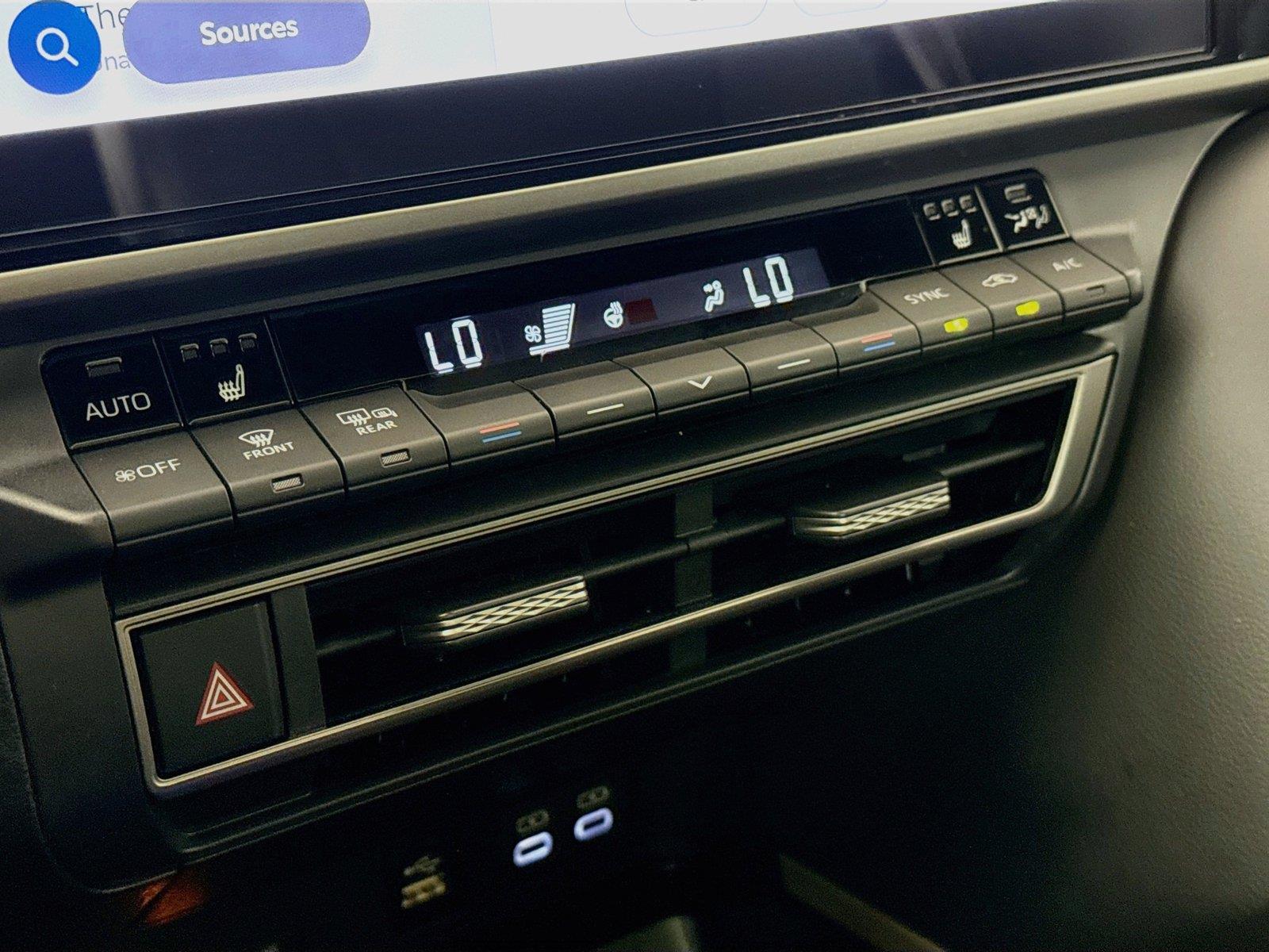 2025 Toyota Camry XSE photo 26