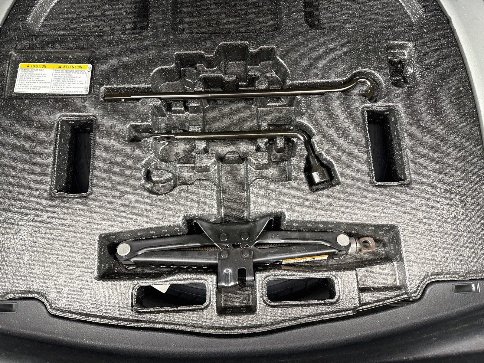2025 Toyota Camry SE photo 36