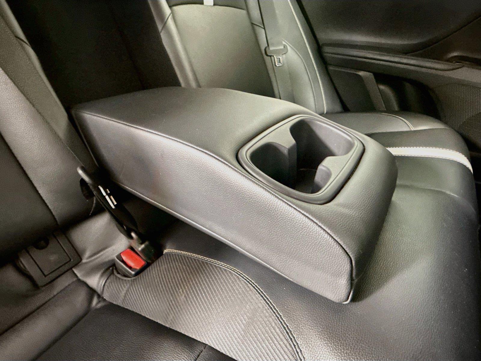 2025 Toyota Camry SE photo 37