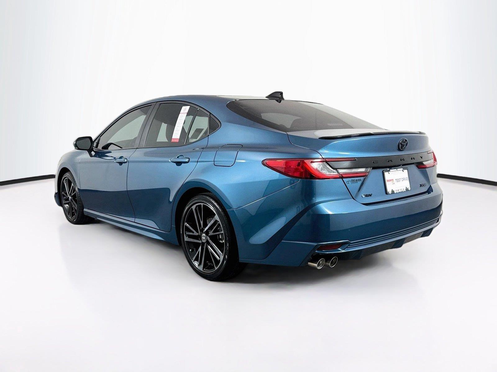 2025 Toyota Camry XSE photo 12
