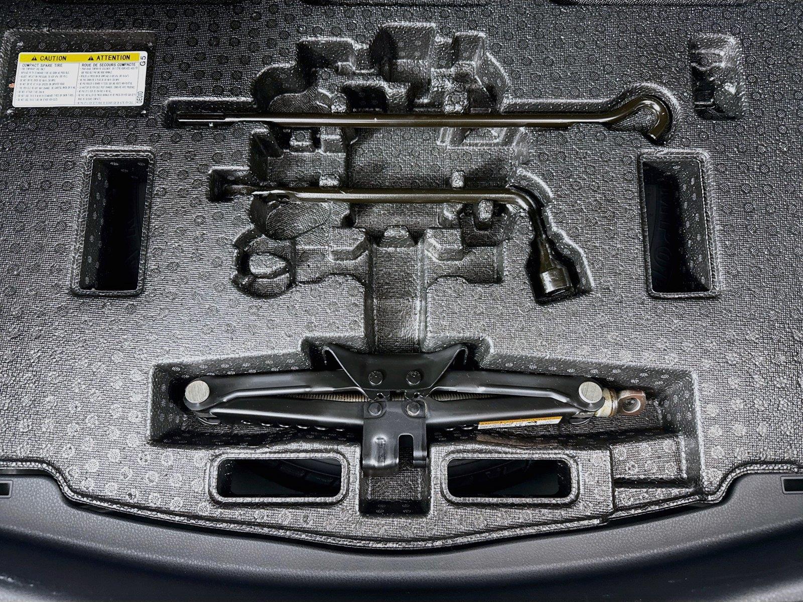 2025 Toyota Camry XSE photo 39