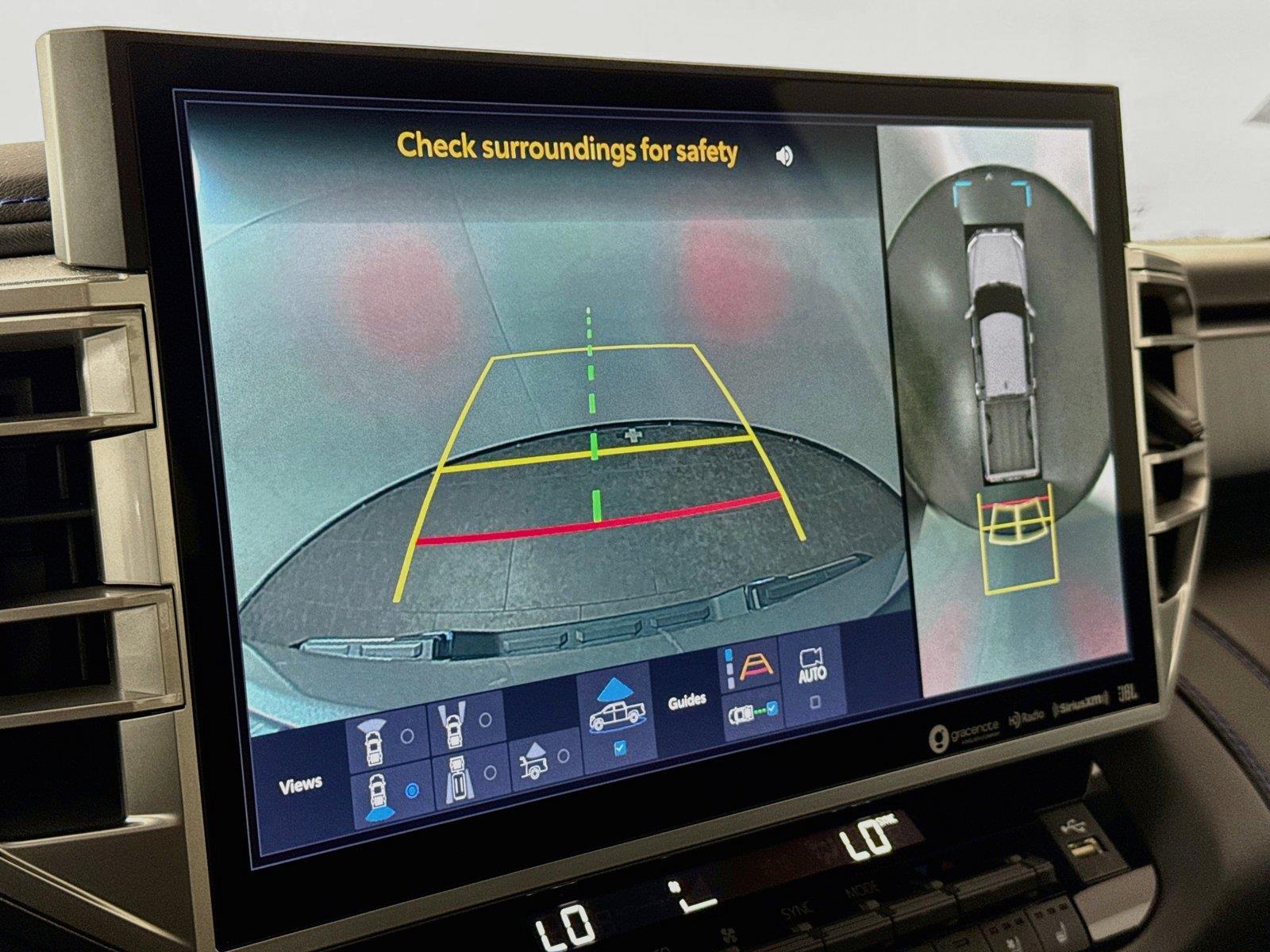 2024 Toyota Tundra Platinum photo 25