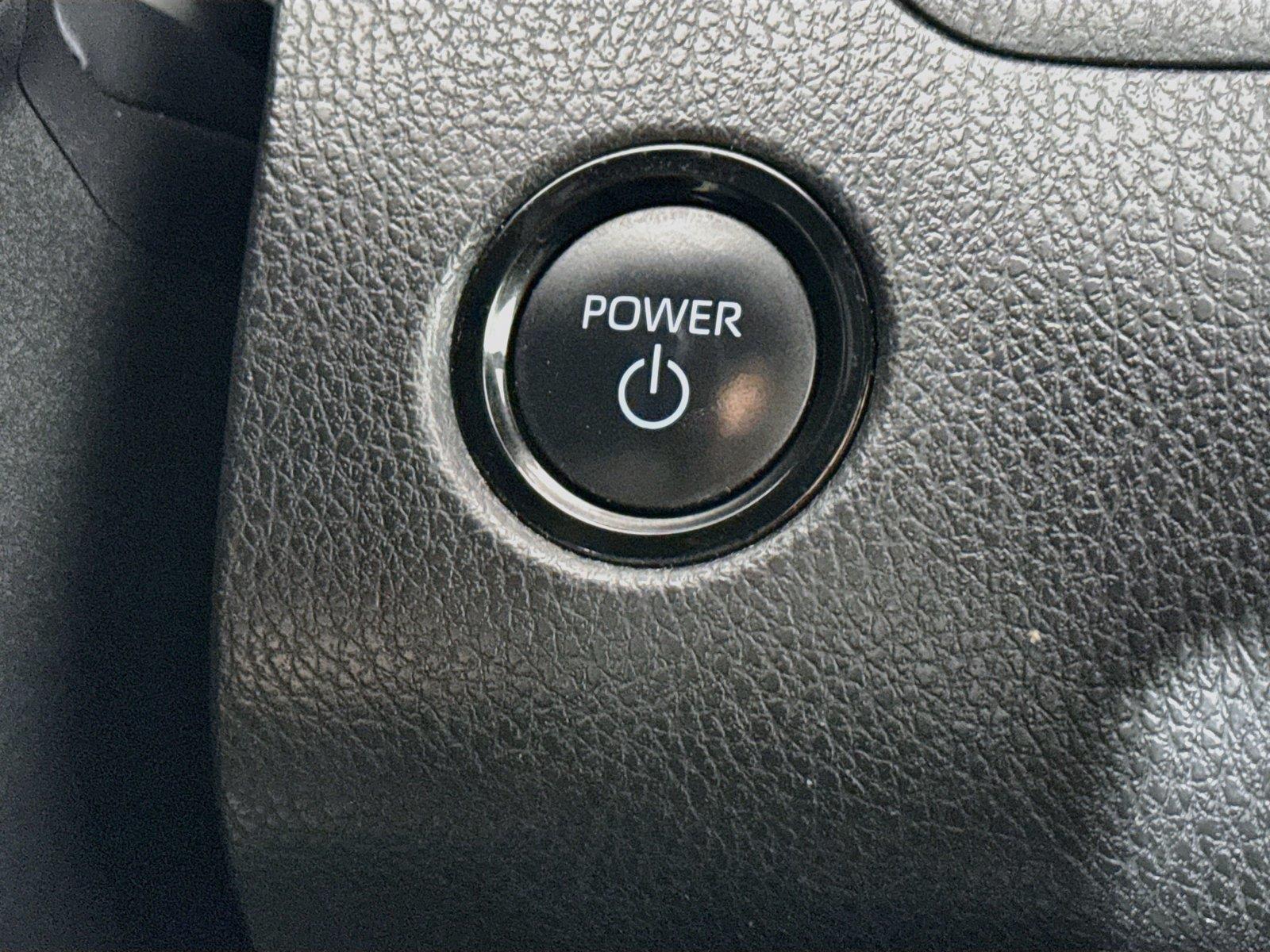 2025 Toyota Camry SE photo 20
