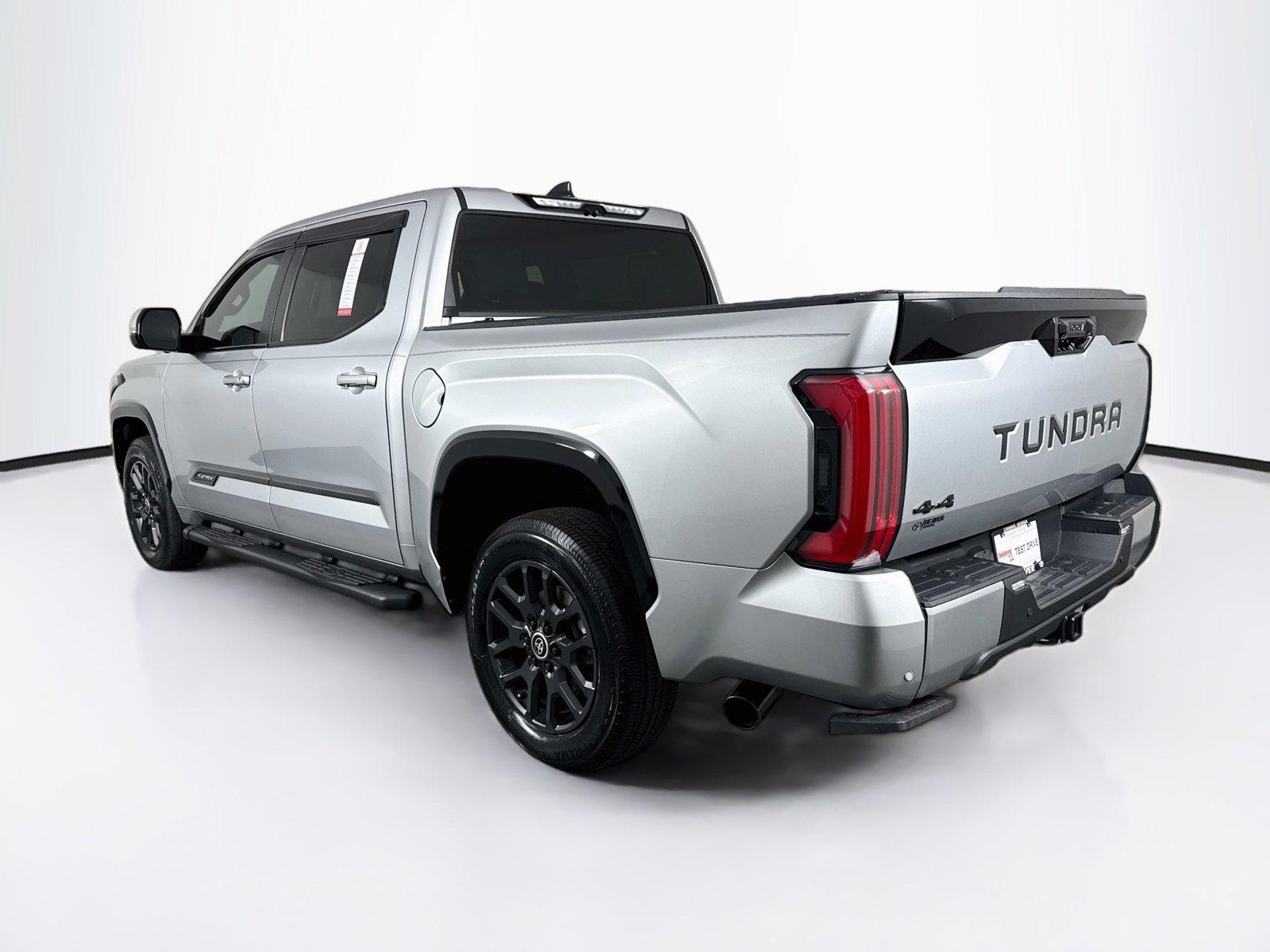 2024 Toyota Tundra Platinum photo 12
