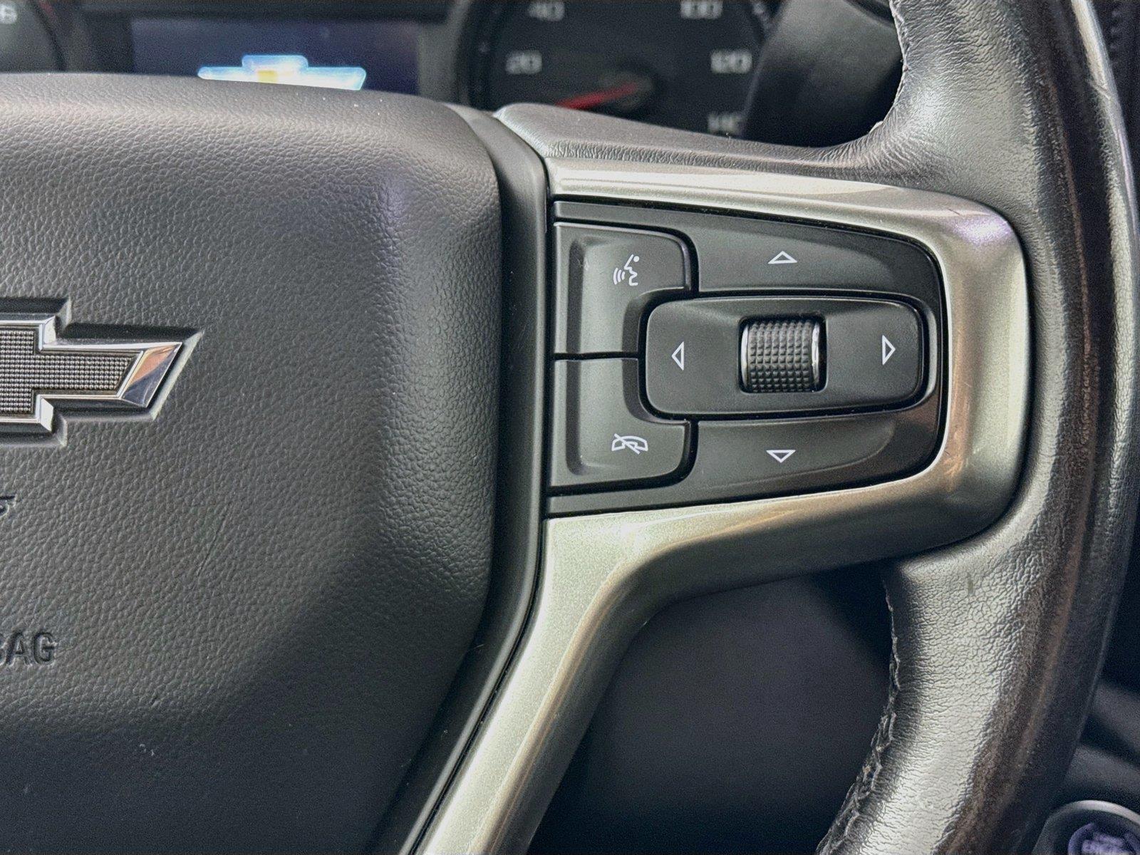 2021 Chevrolet Silverado 1500 RST photo 17