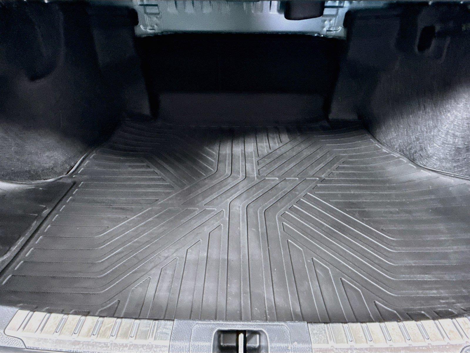 2025 Toyota Camry XSE photo 38