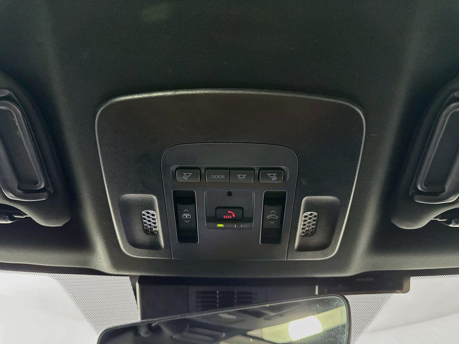 2025 Toyota Camry XSE photo 23