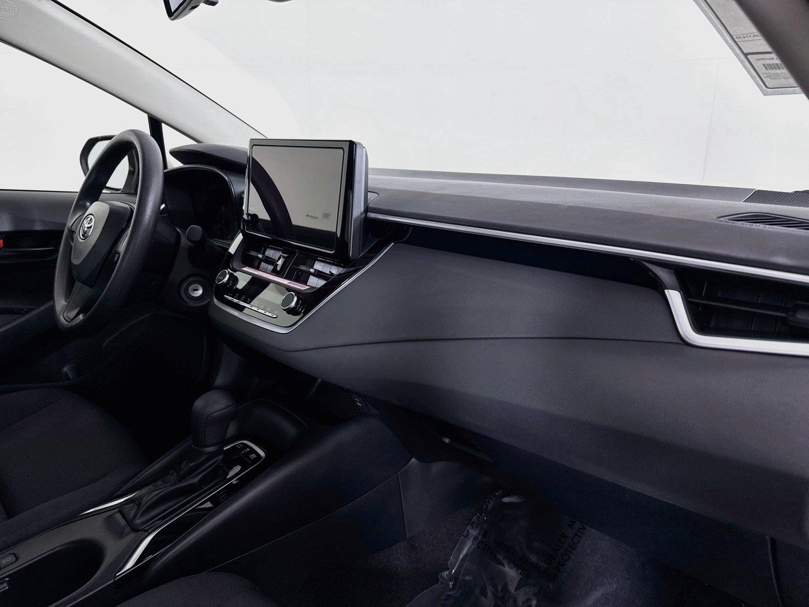 2024 Toyota Corolla Hybrid LE photo 38