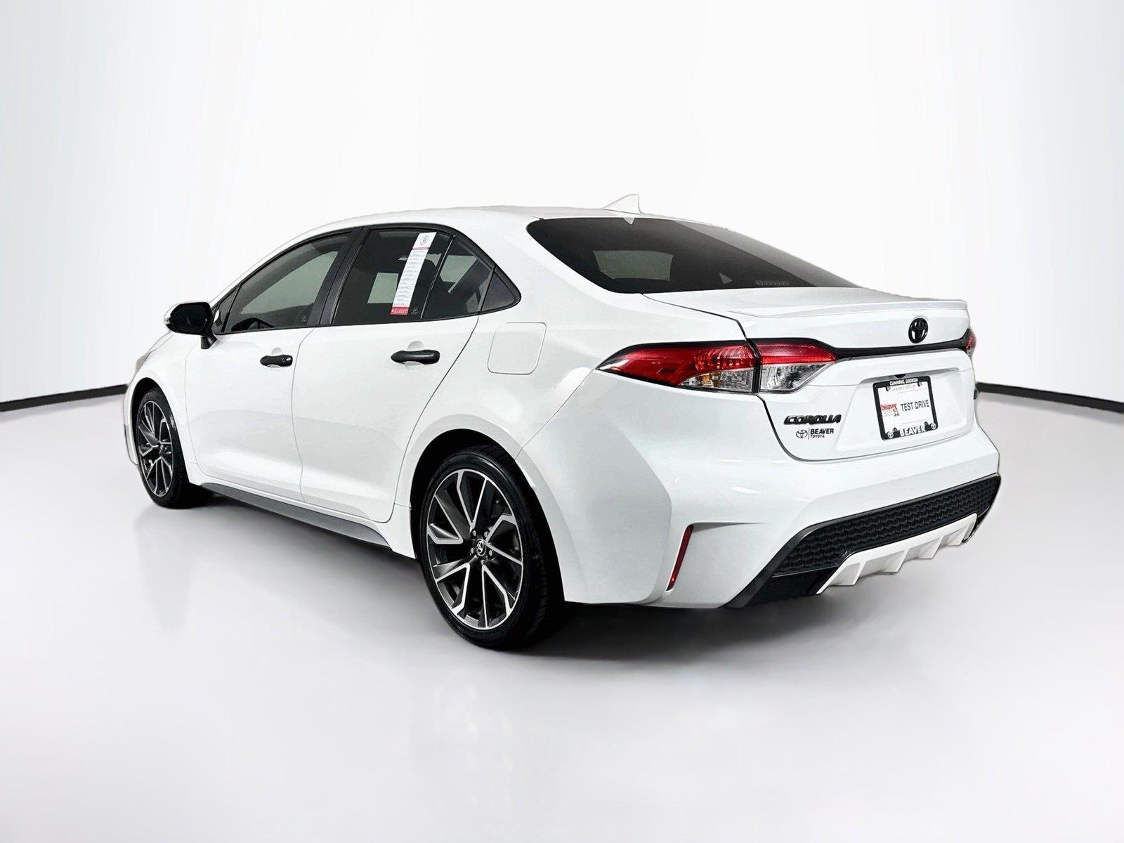 2022 Toyota Corolla SE photo 10