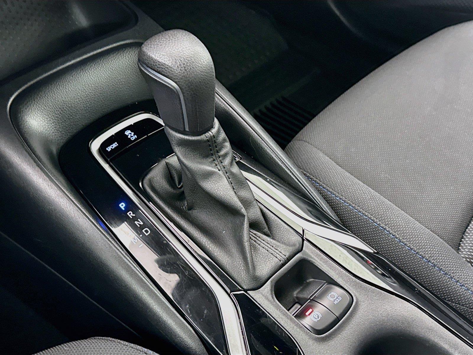 2022 Toyota Corolla SE photo 23