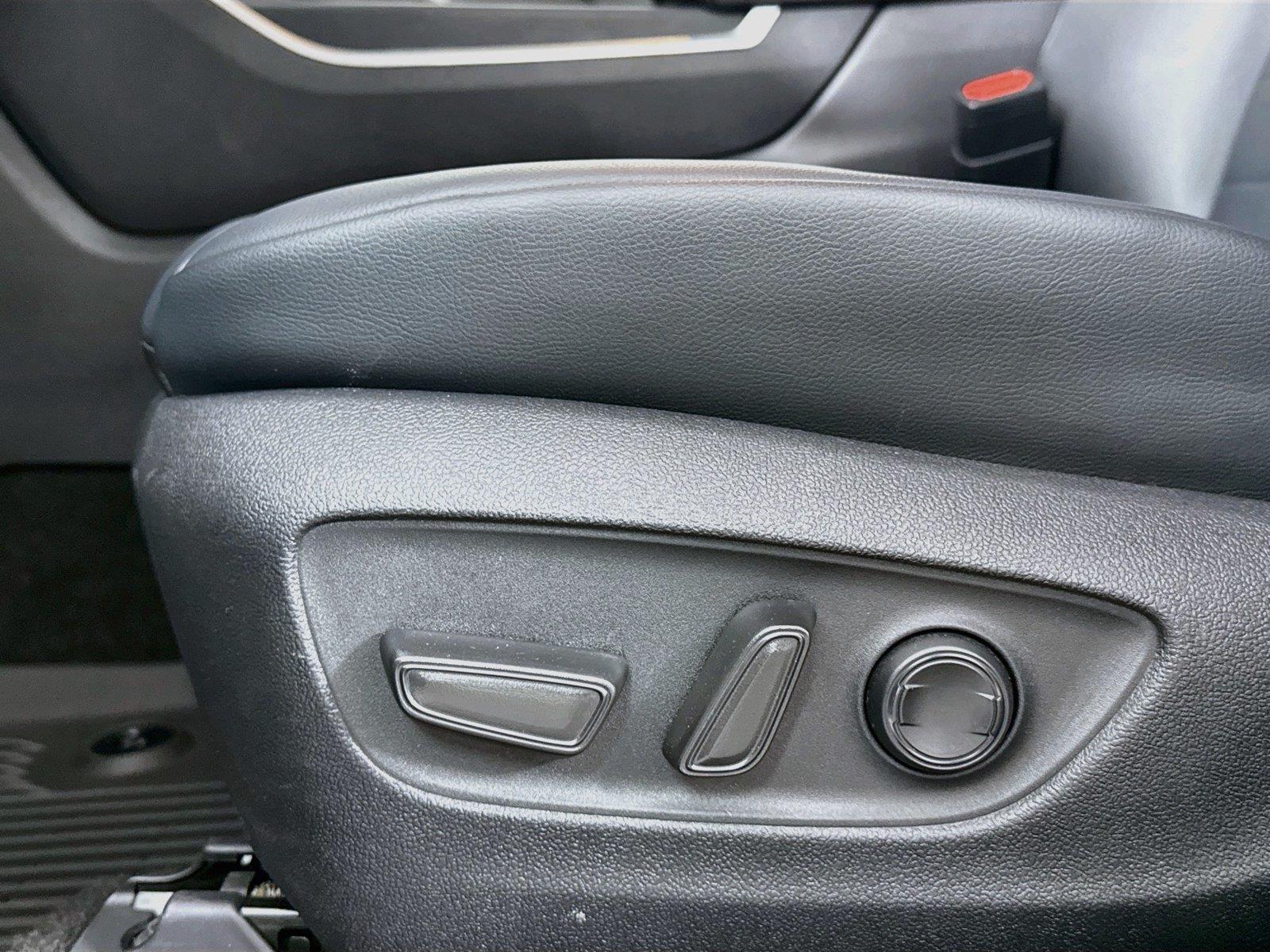 2026 Toyota Highlander XLE photo 29
