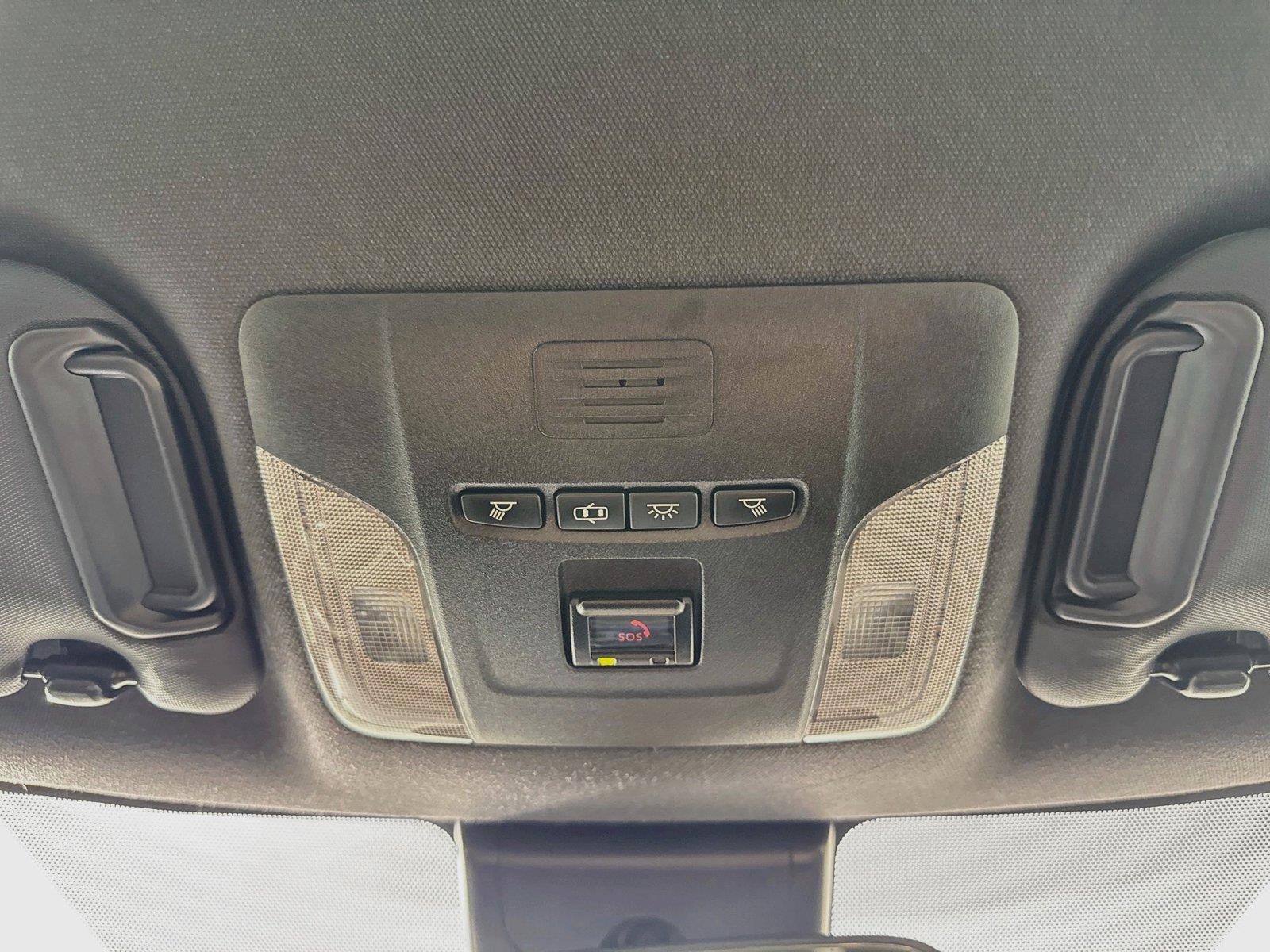 2022 Toyota Corolla SE photo 5