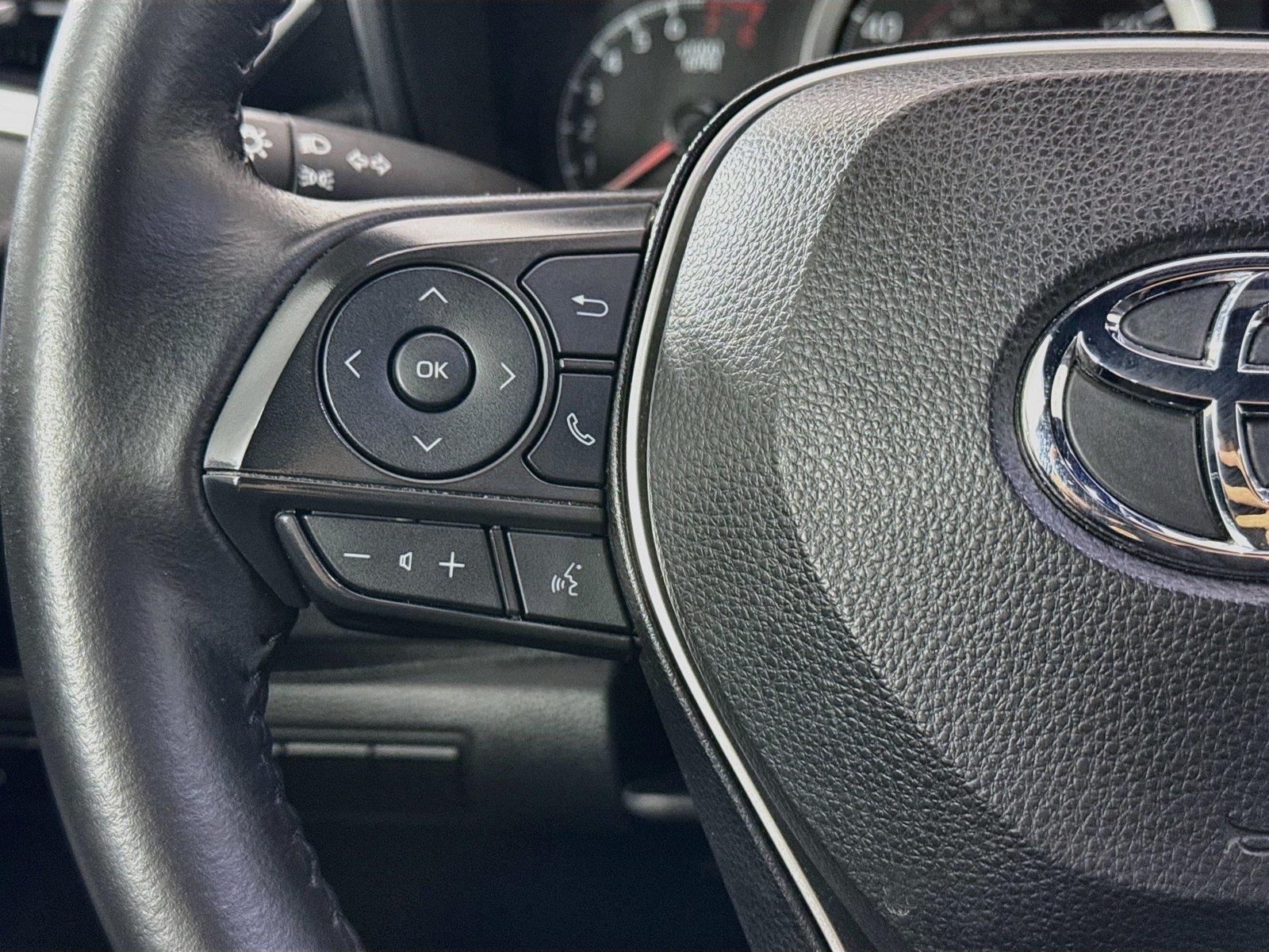 2022 Toyota Corolla SE photo 15