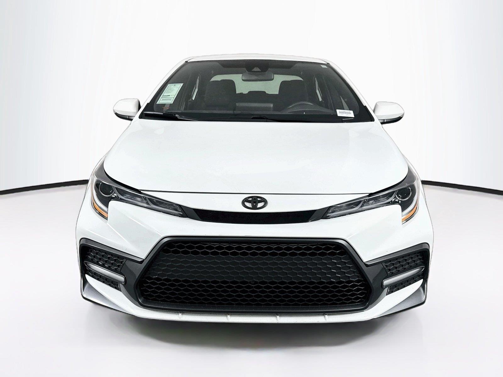 2022 Toyota Corolla SE photo 6