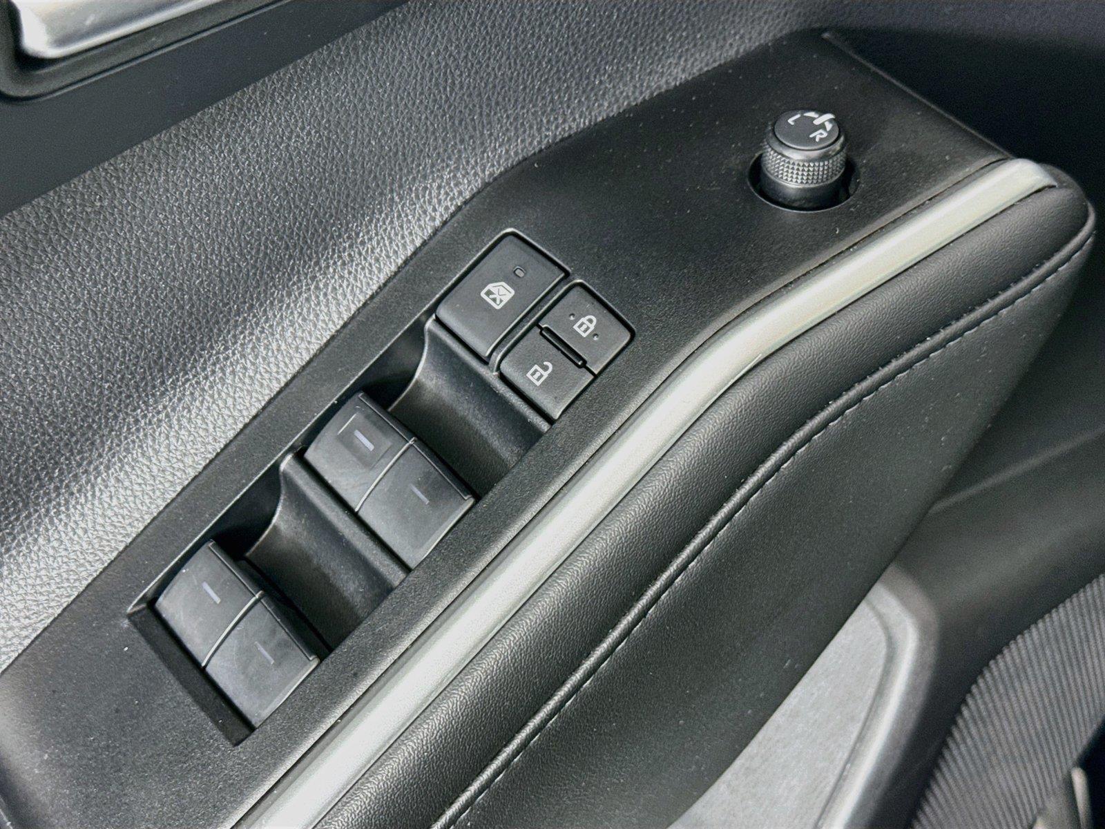 2026 Toyota Highlander XLE photo 28