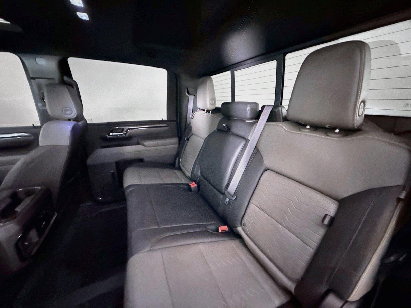 2024 Chevrolet Silverado 2500HD ZR2 photo 31