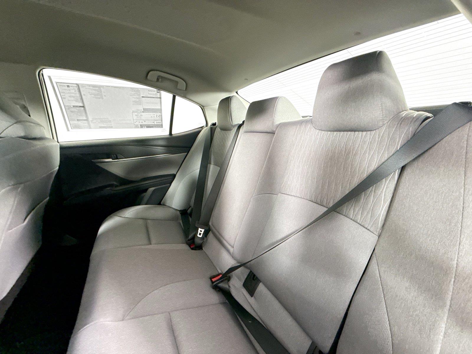 2026 Toyota Camry LE photo 32