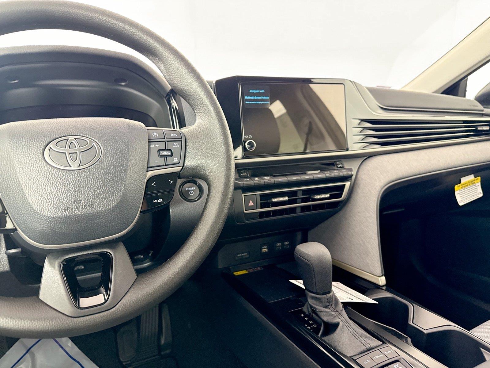 2026 Toyota Camry LE photo 34