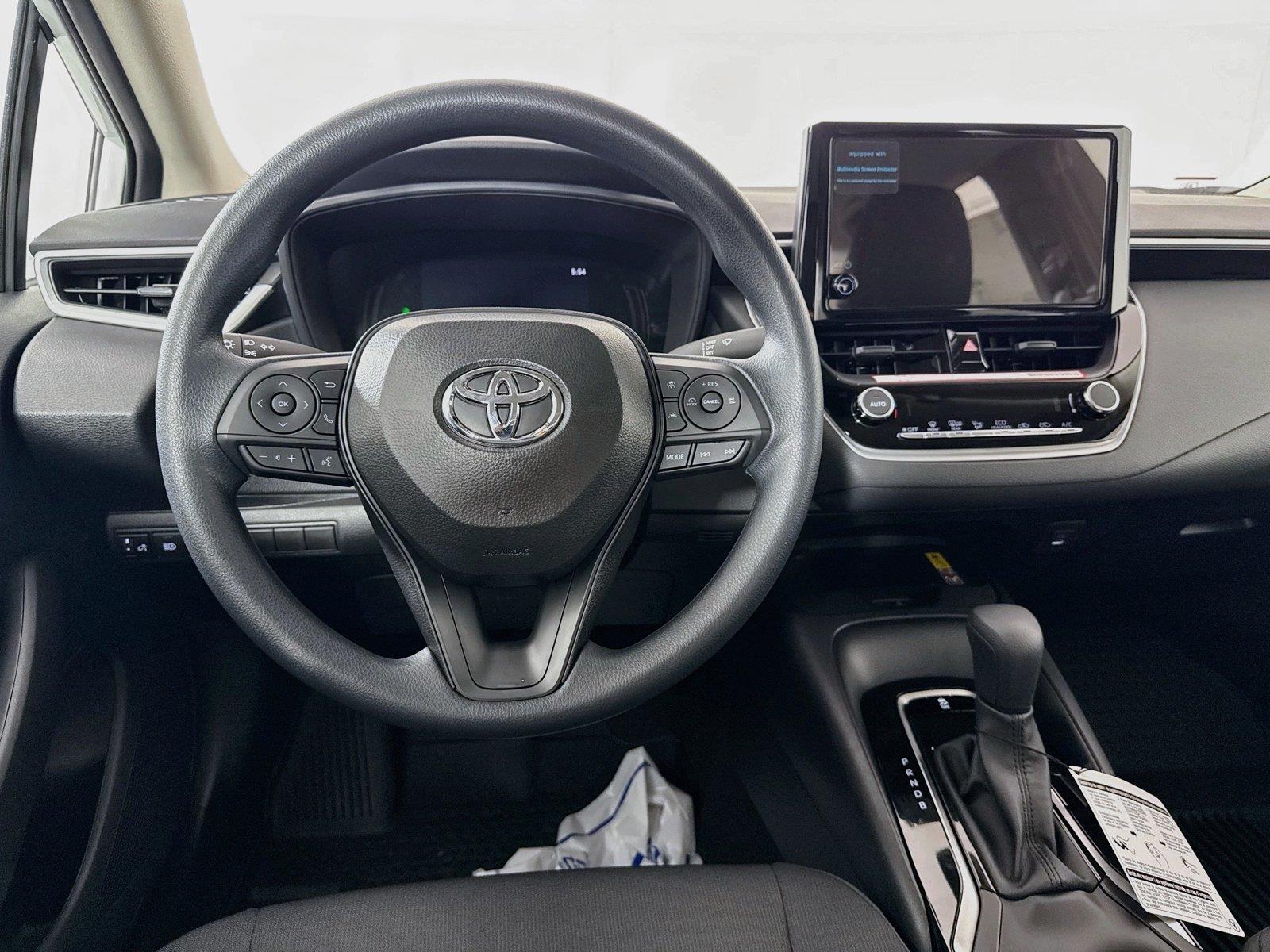 2026 Toyota Corolla LE photo 30
