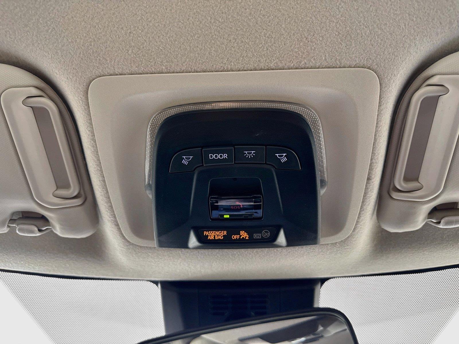 2026 Toyota Corolla LE photo 14