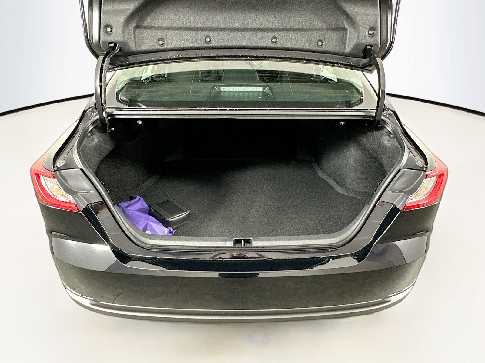 2026 Toyota Camry LE photo 12