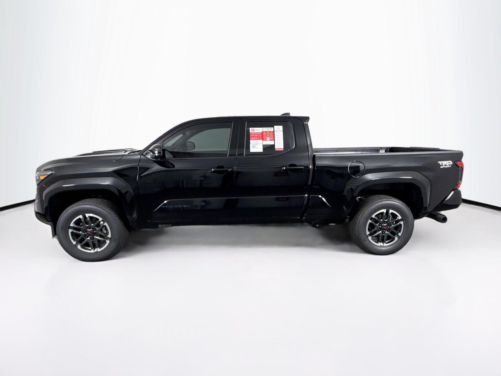 2026 Toyota Tacoma TRD Sport photo 8