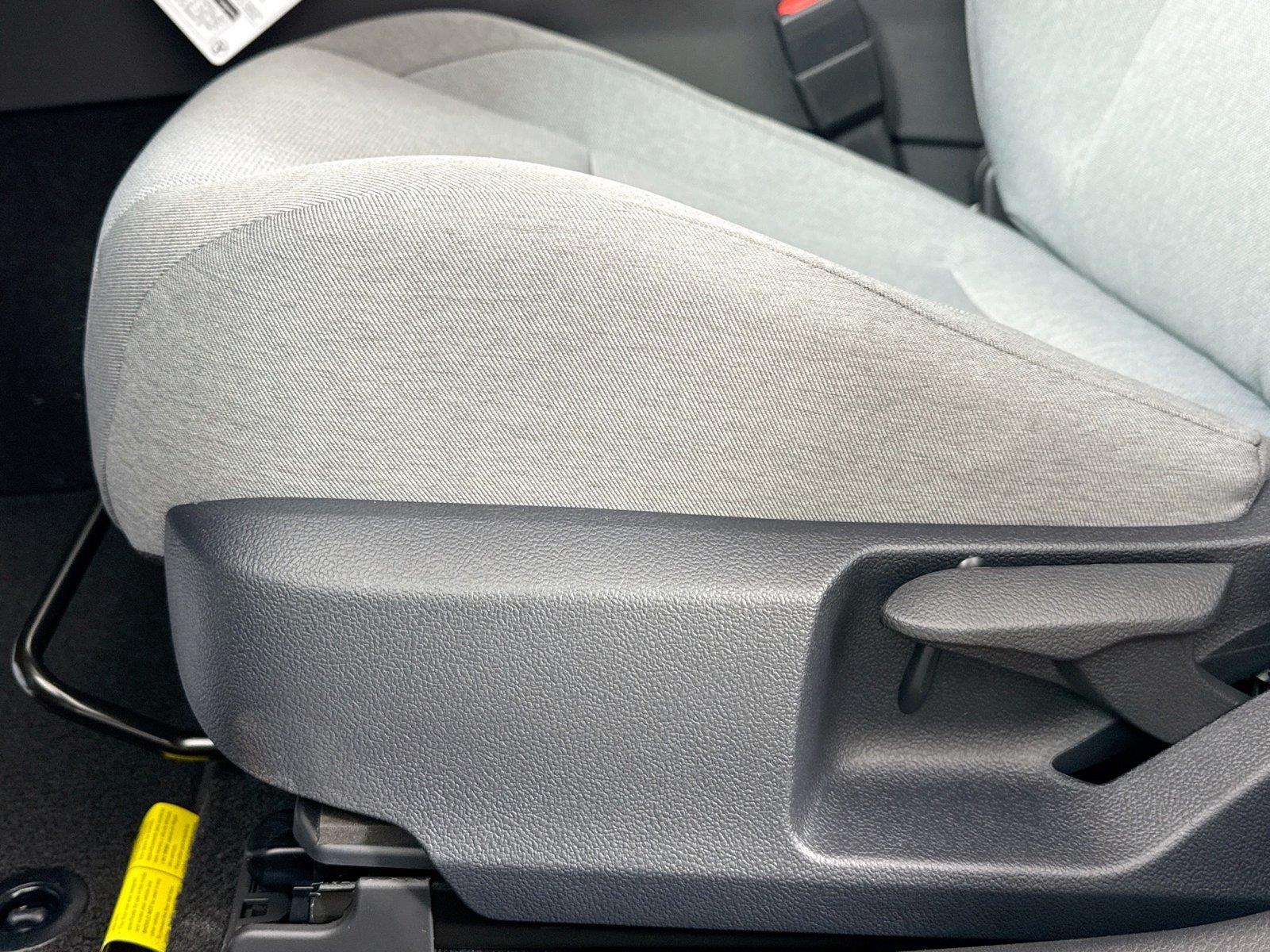 2026 Toyota Camry LE photo 31