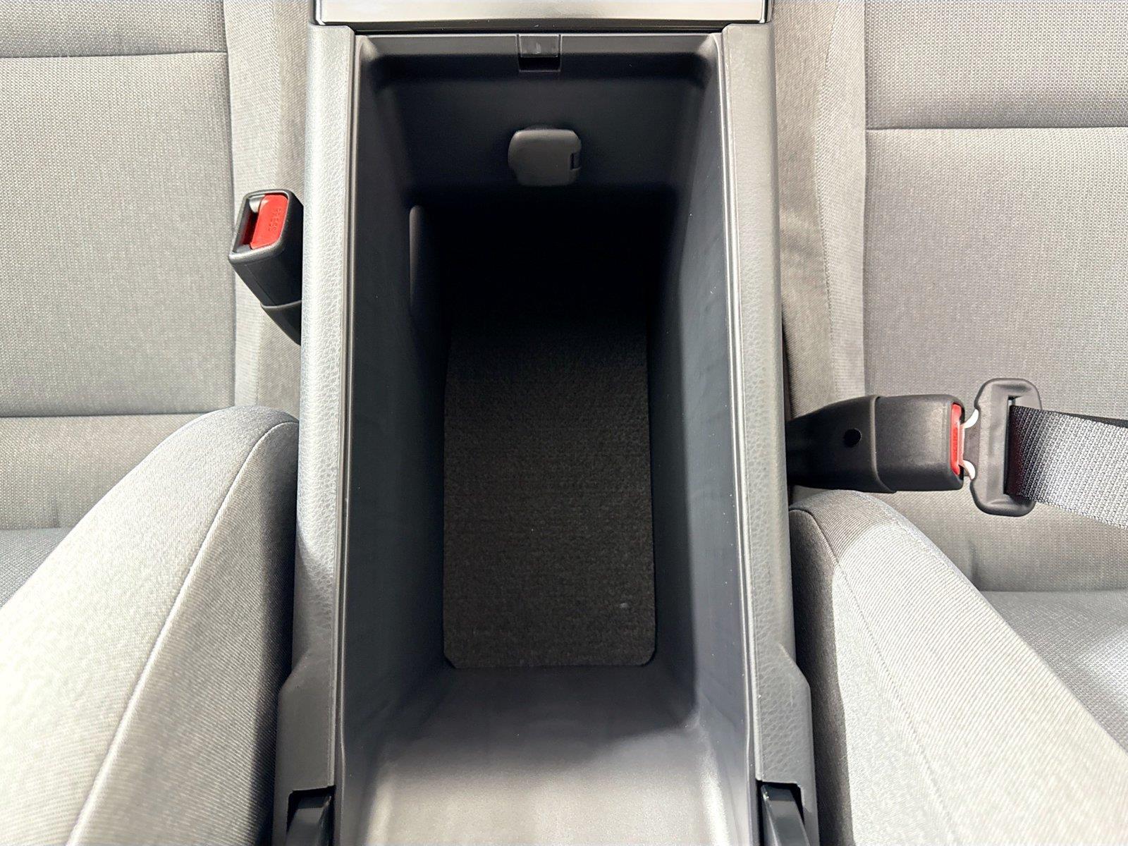 2026 Toyota Camry LE photo 35