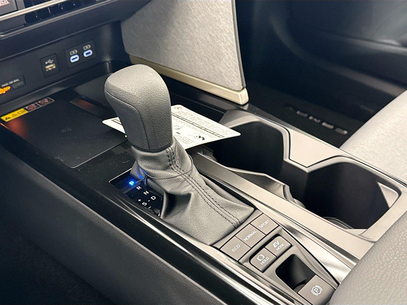 2026 Toyota Camry LE photo 29