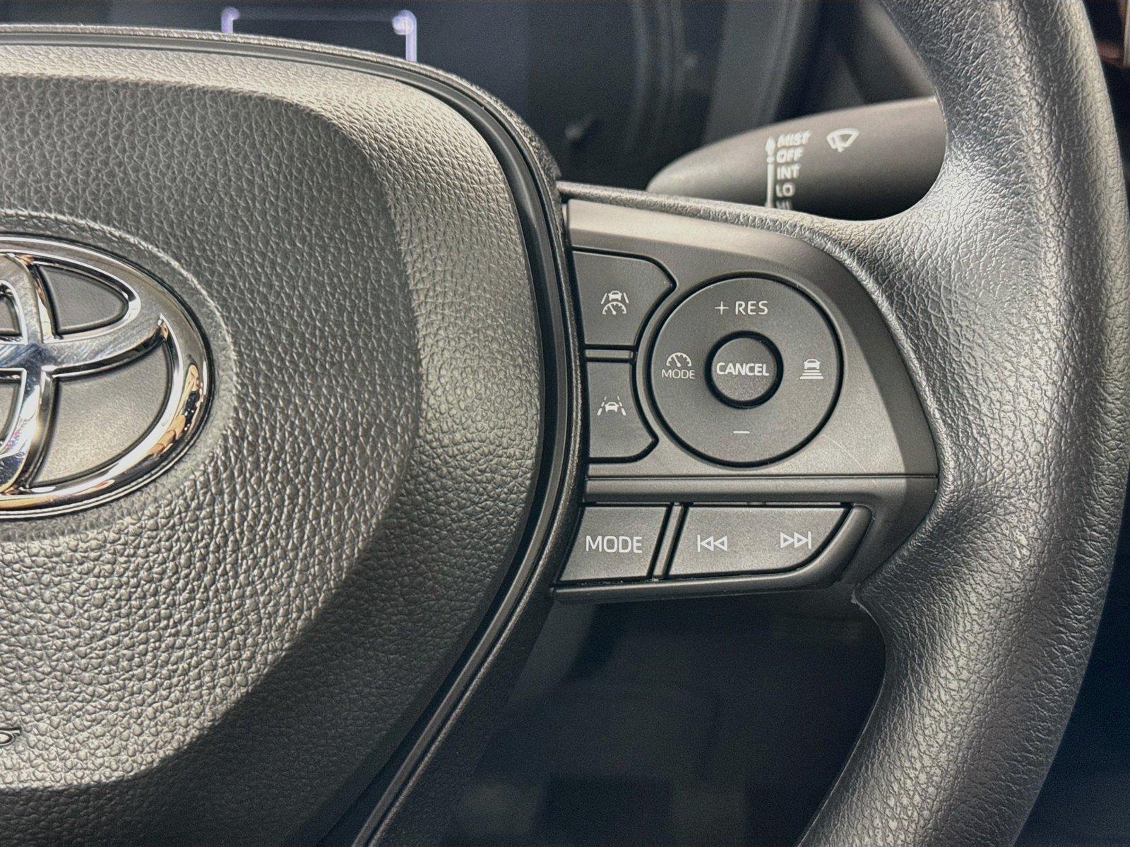 2026 Toyota Corolla LE photo 20