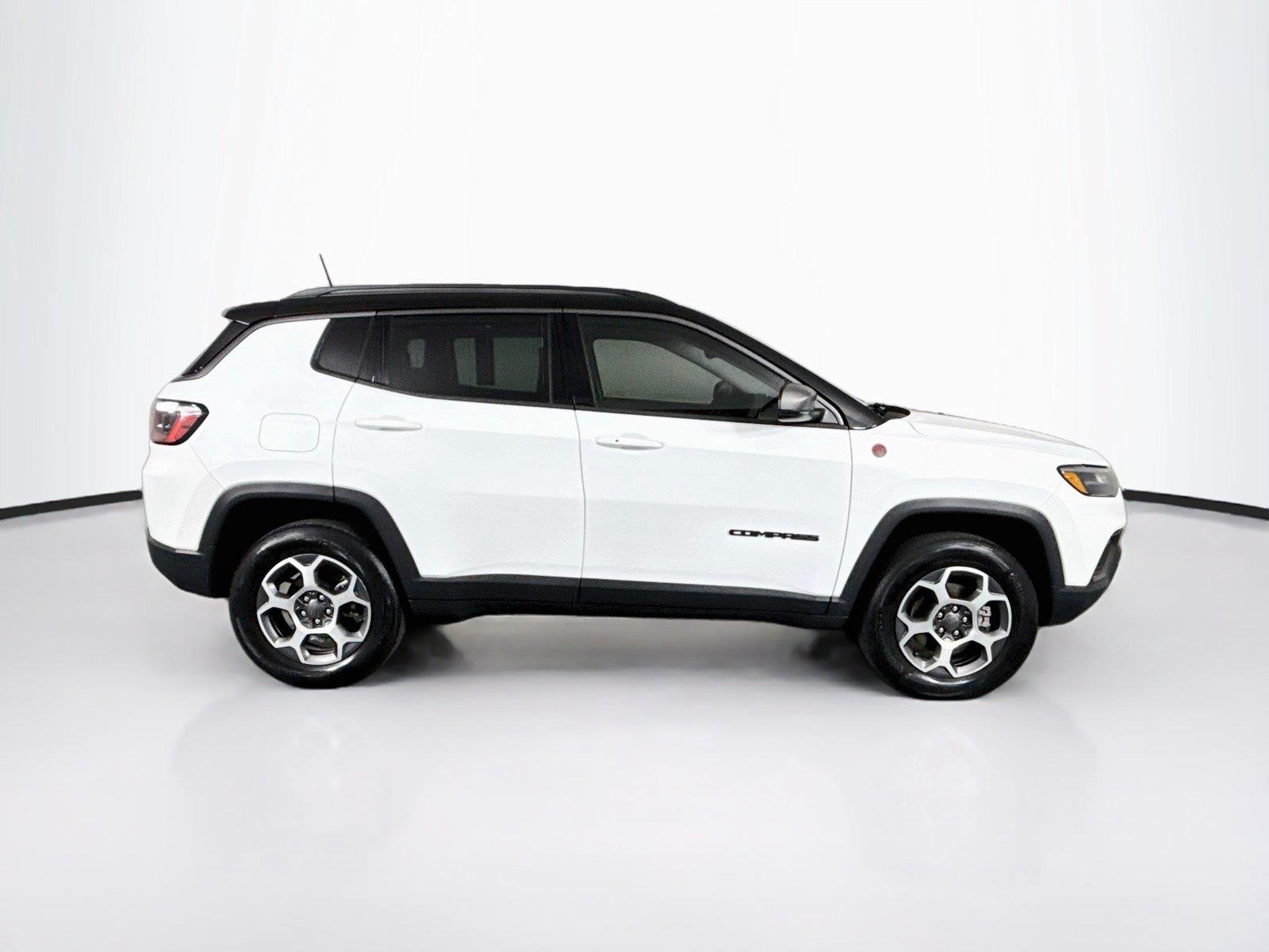 2022 Jeep Compass Trailhawk photo 8