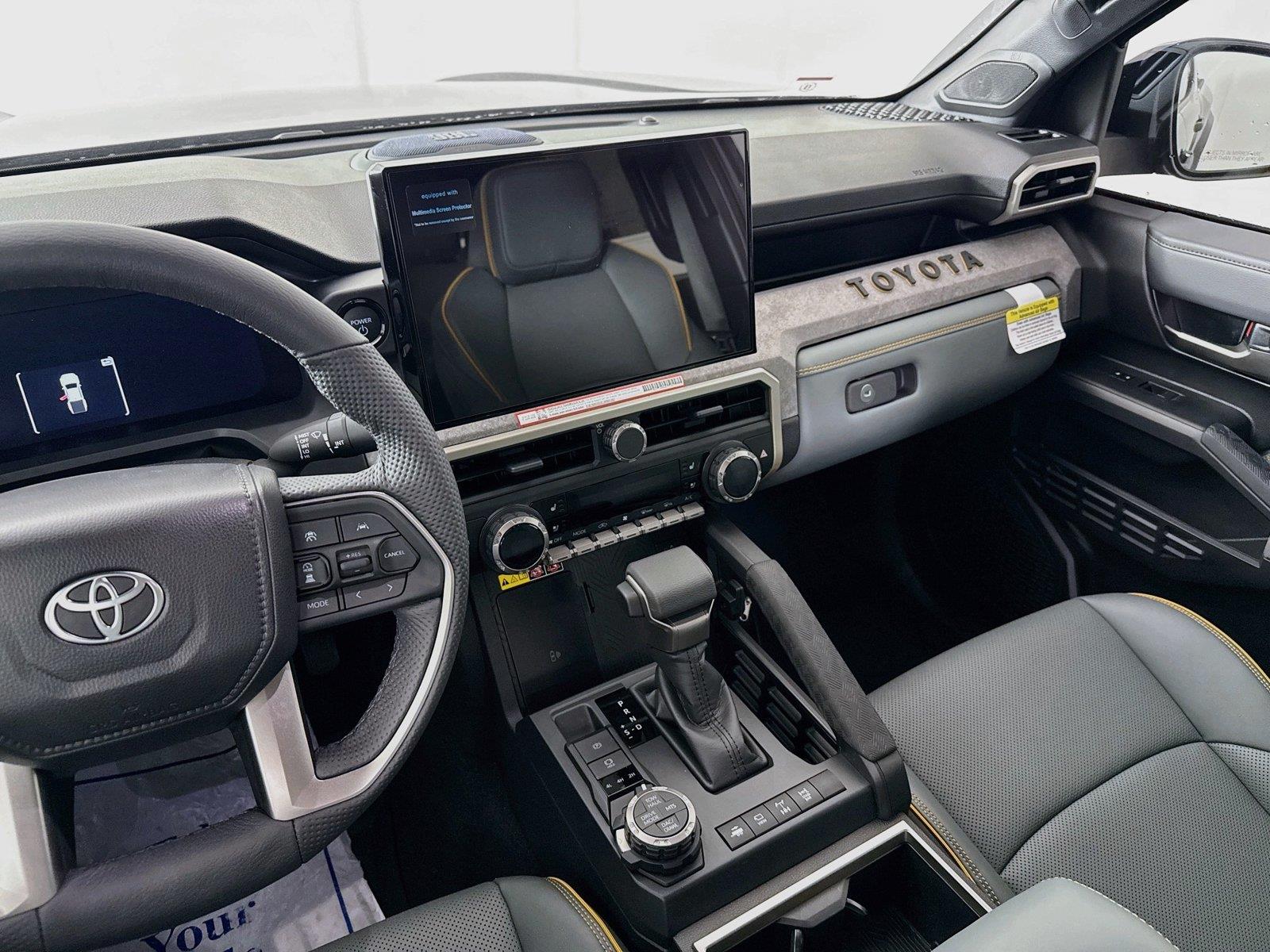 2026 TOYOTA Tacoma Trailhunter HV photo 35