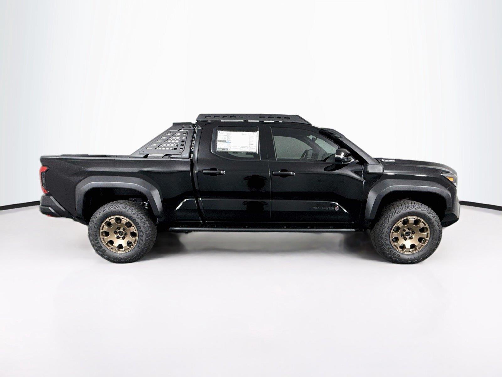 2026 TOYOTA Tacoma Trailhunter HV photo 5