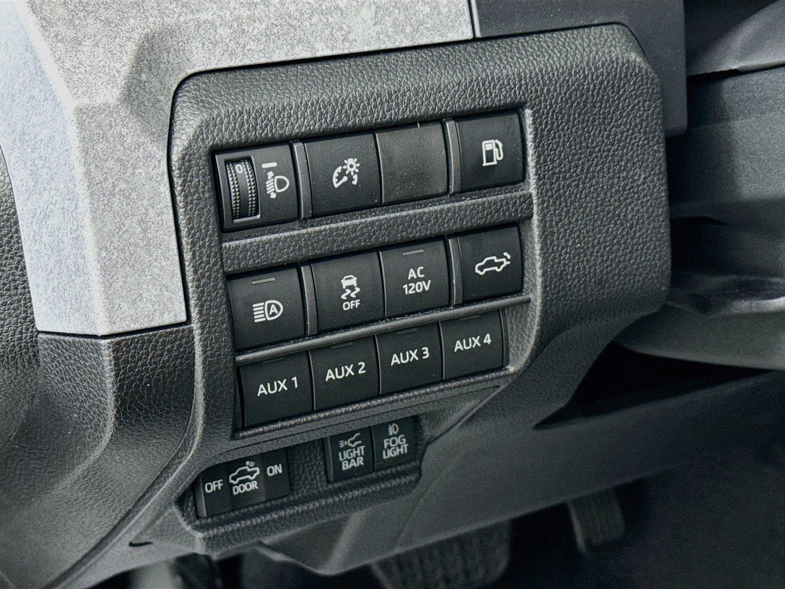 2026 TOYOTA Tacoma Trailhunter HV photo 16