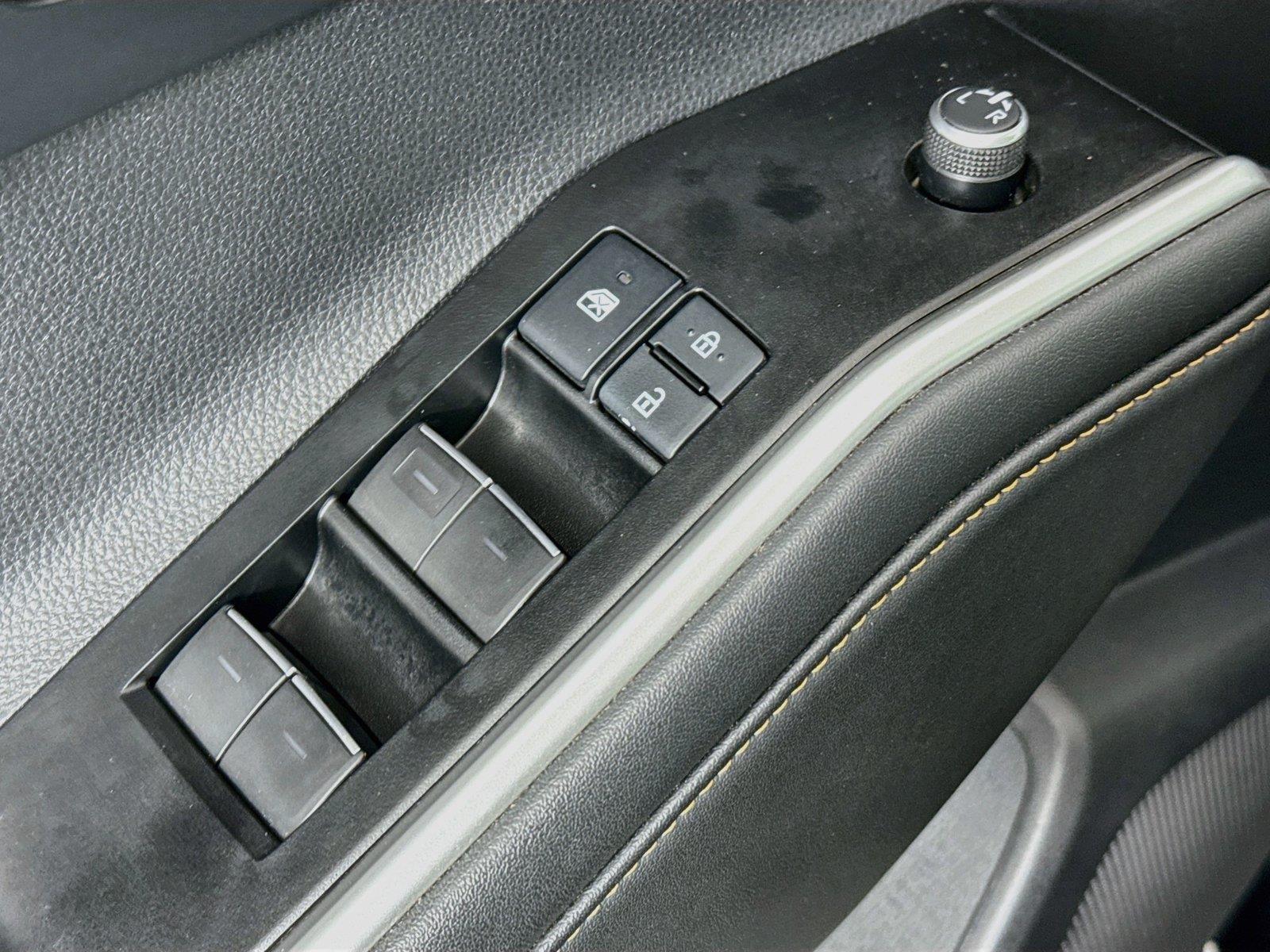 2022 Toyota Highlander Hybrid Bronze Edition photo 27