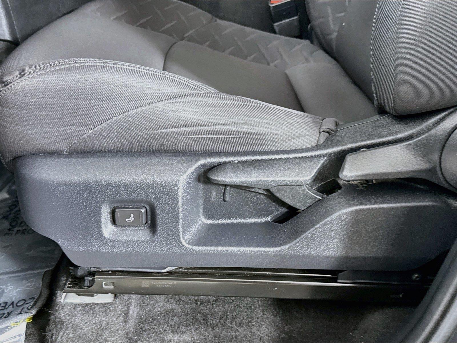 2025 Toyota Tacoma SR photo 27