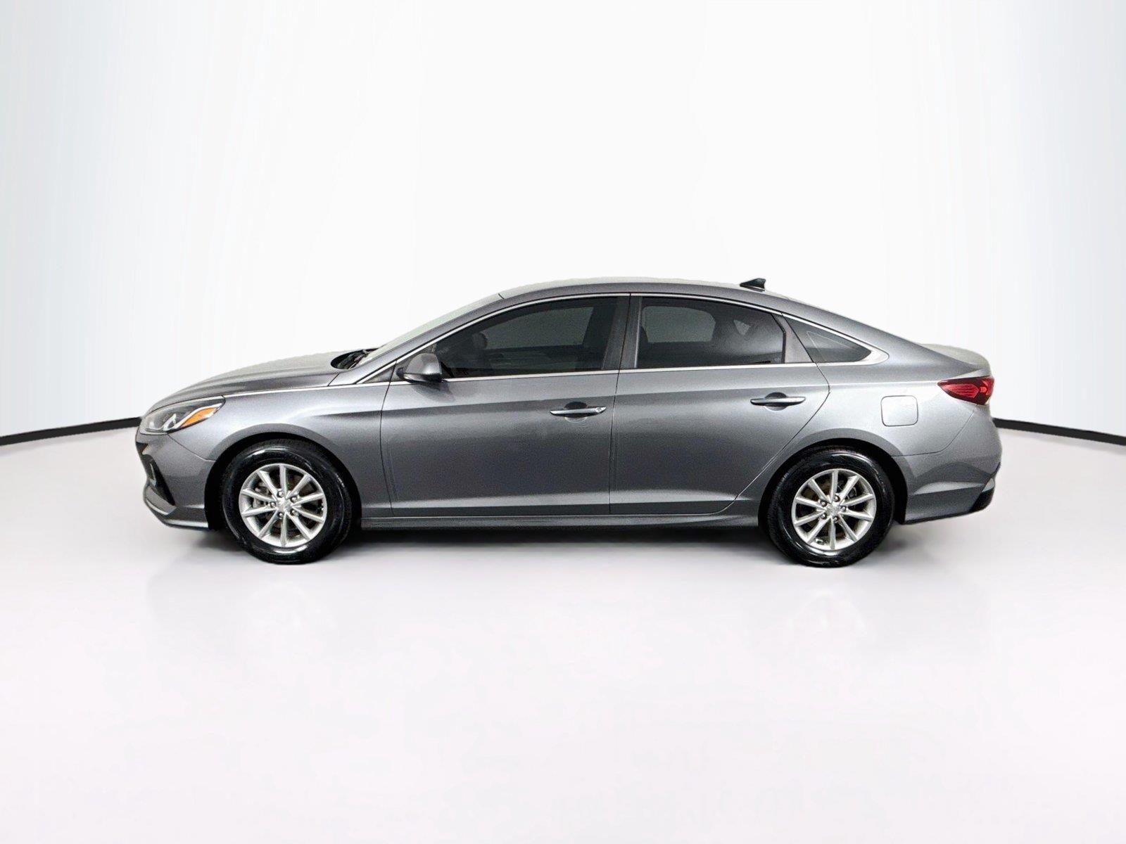 2018 Hyundai Sonata SE photo 11