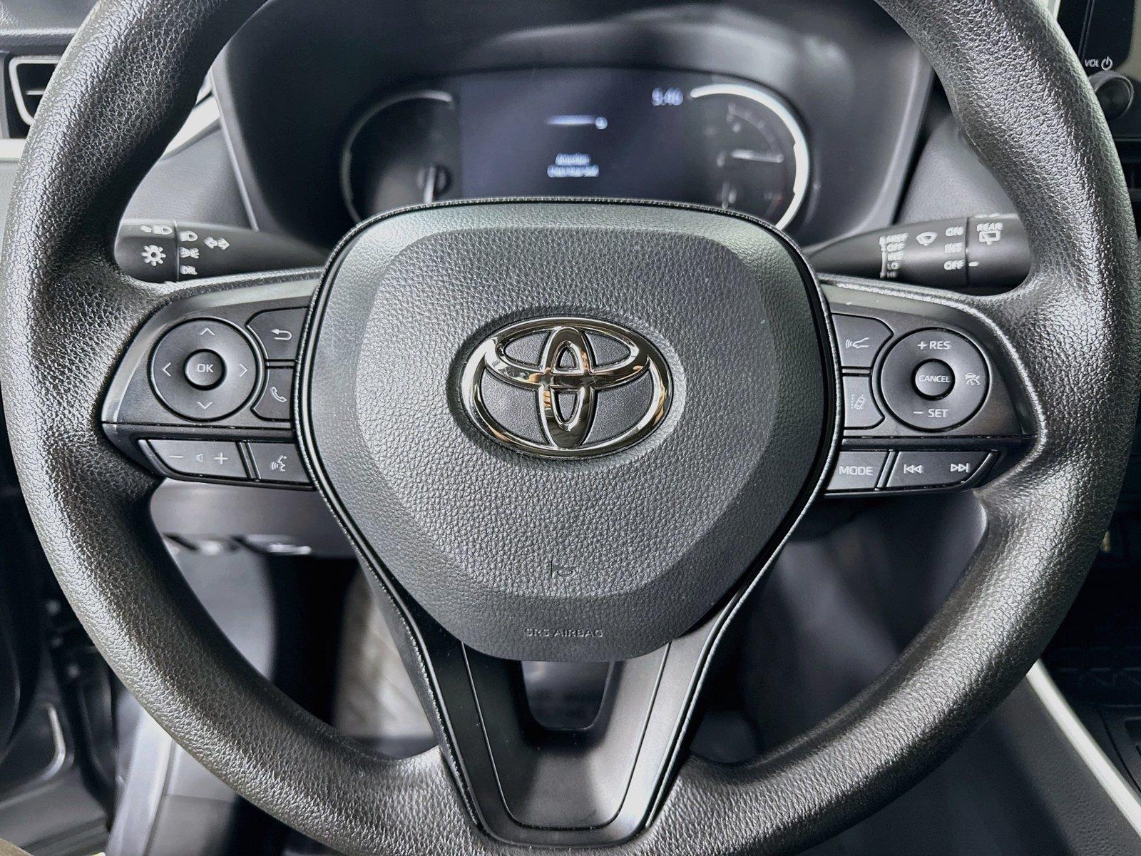 2025 Toyota RAV4 LE photo 14