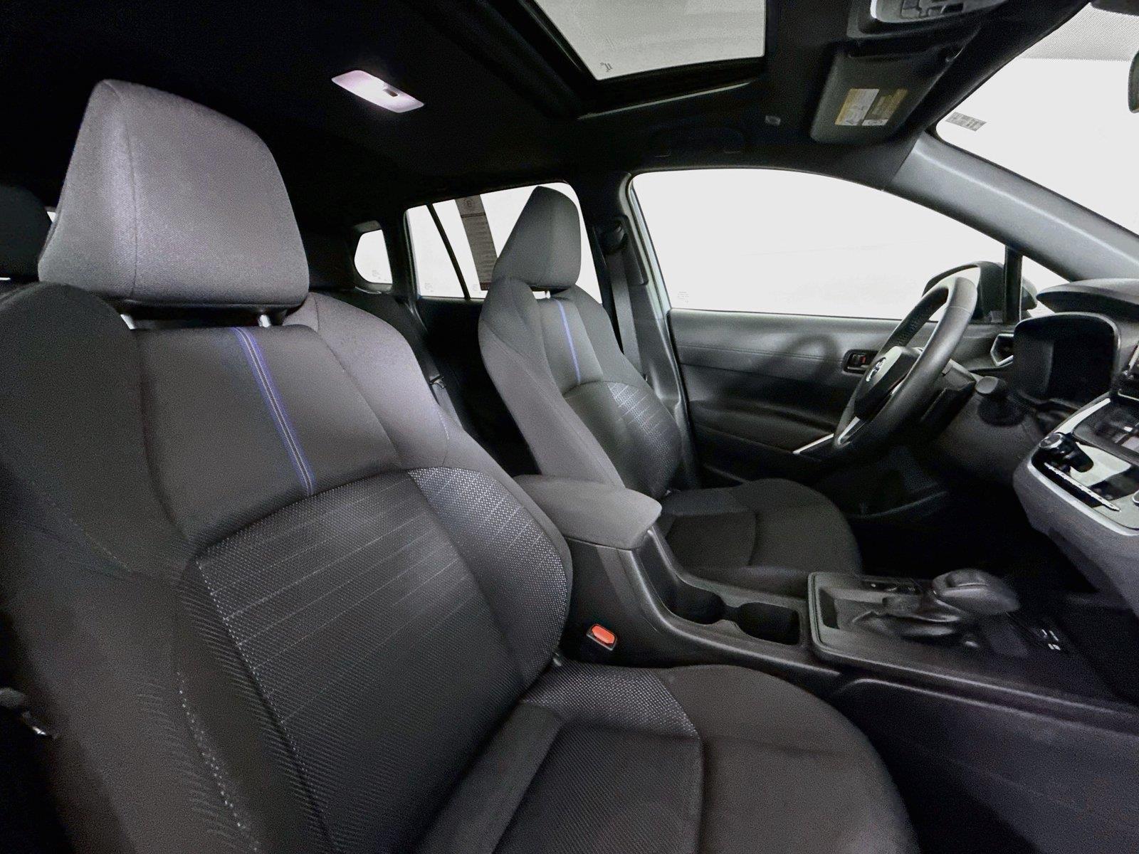 2026 Toyota Corolla Cross Hybrid SE photo 38