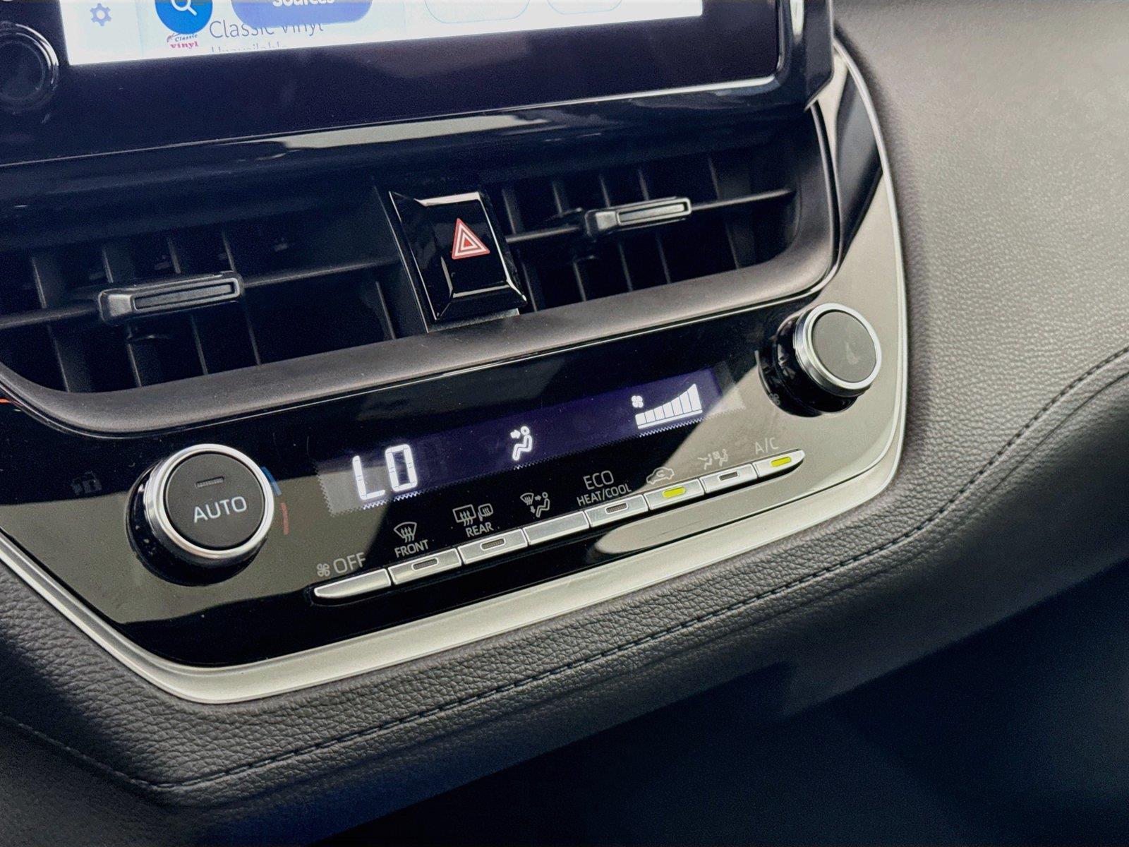 2026 Toyota Corolla Cross Hybrid SE photo 24