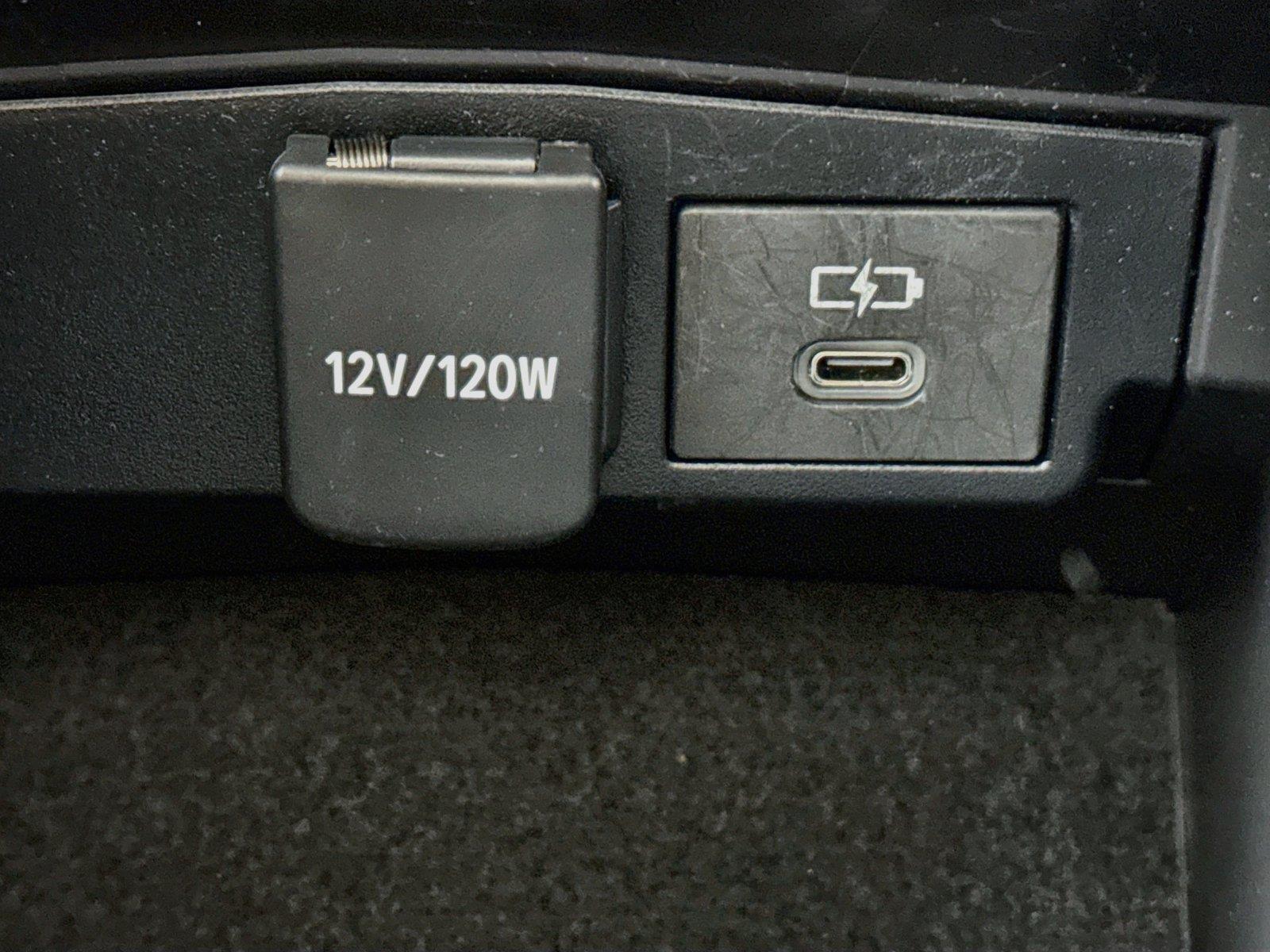 2026 Toyota Corolla Cross Hybrid SE photo 32