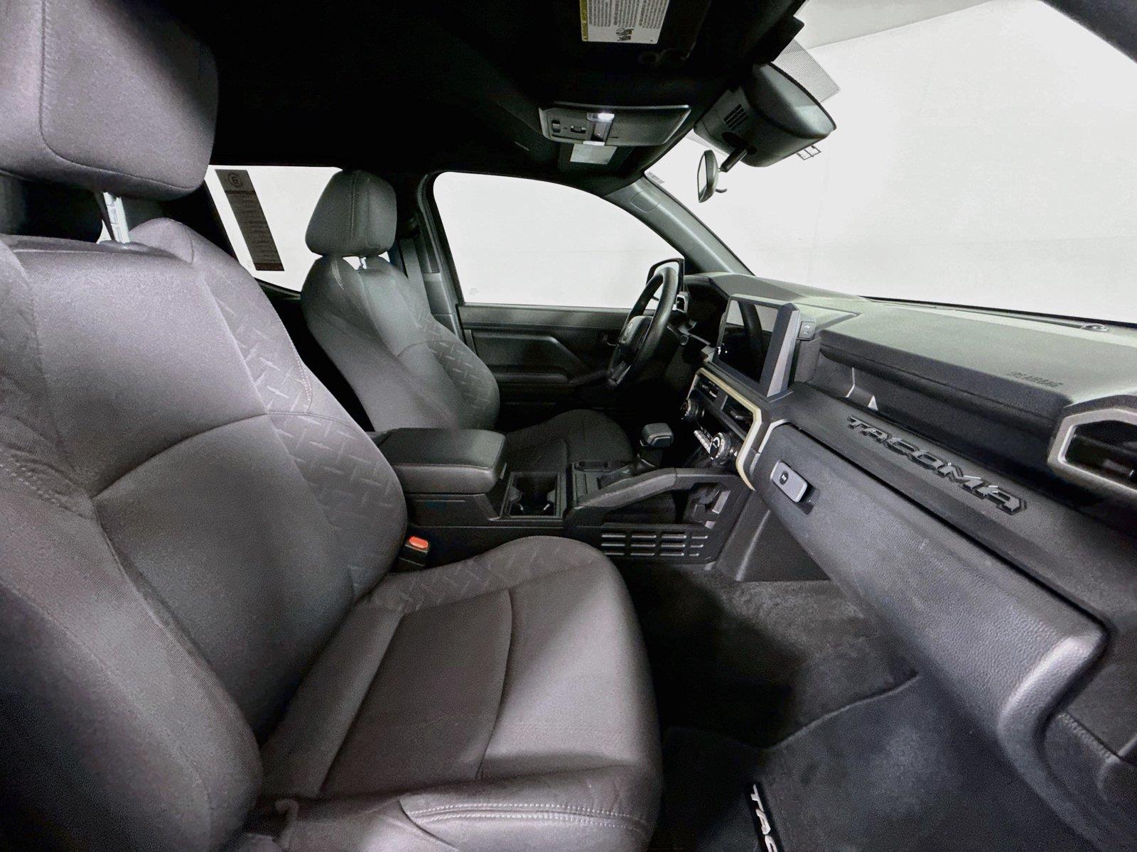 2025 Toyota Tacoma SR photo 38