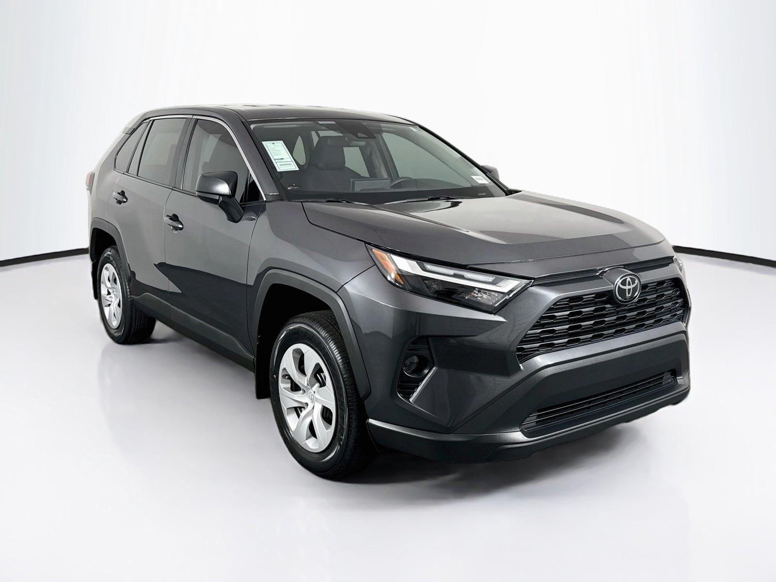 2025 Toyota RAV4 LE photo 7