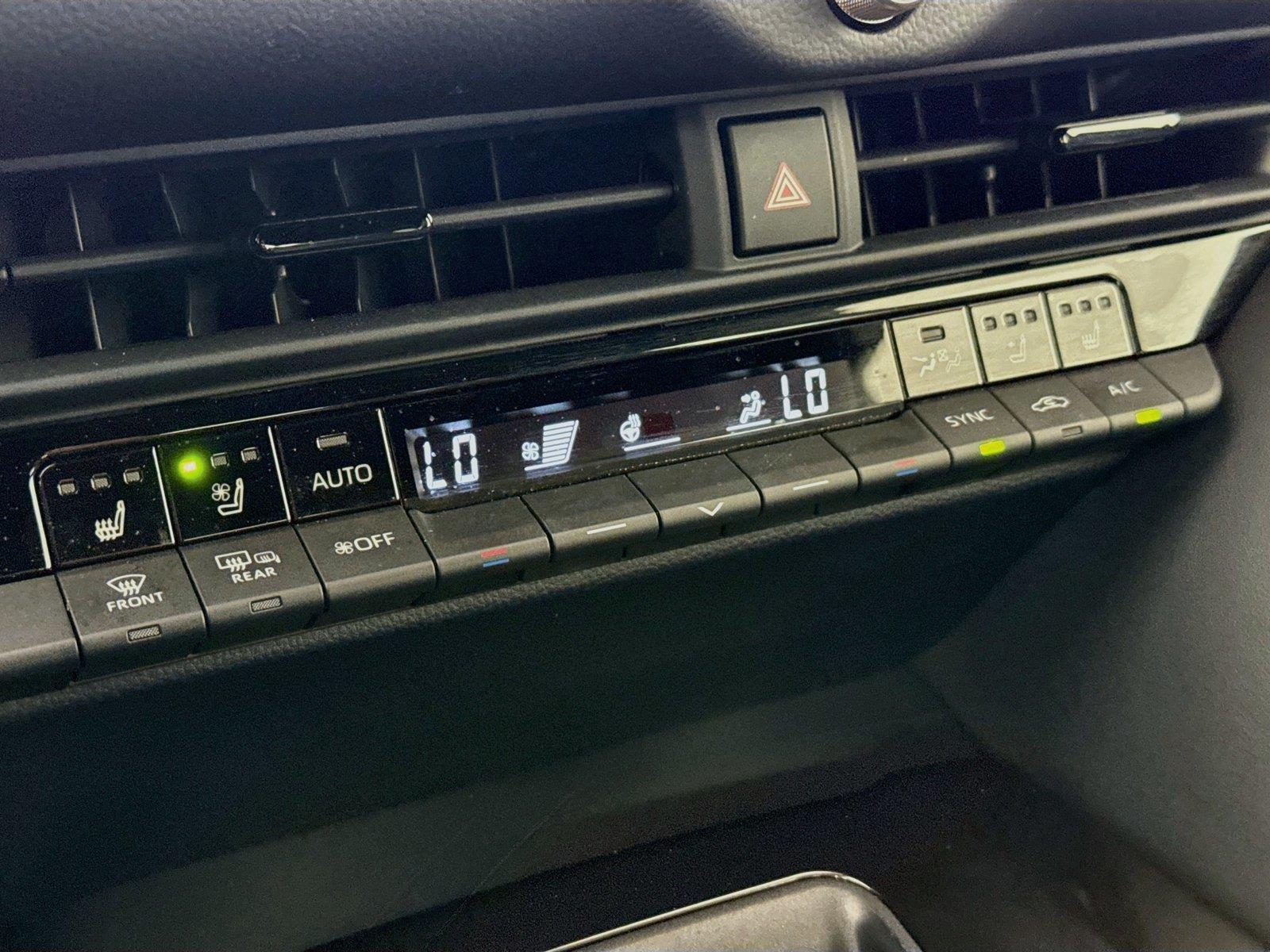 2026 Toyota Crown XLE photo 25