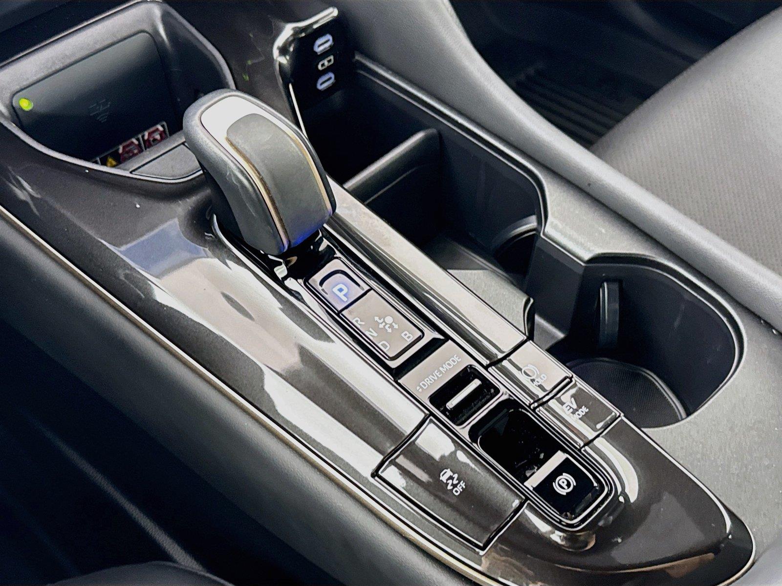 2026 Toyota Crown XLE photo 26
