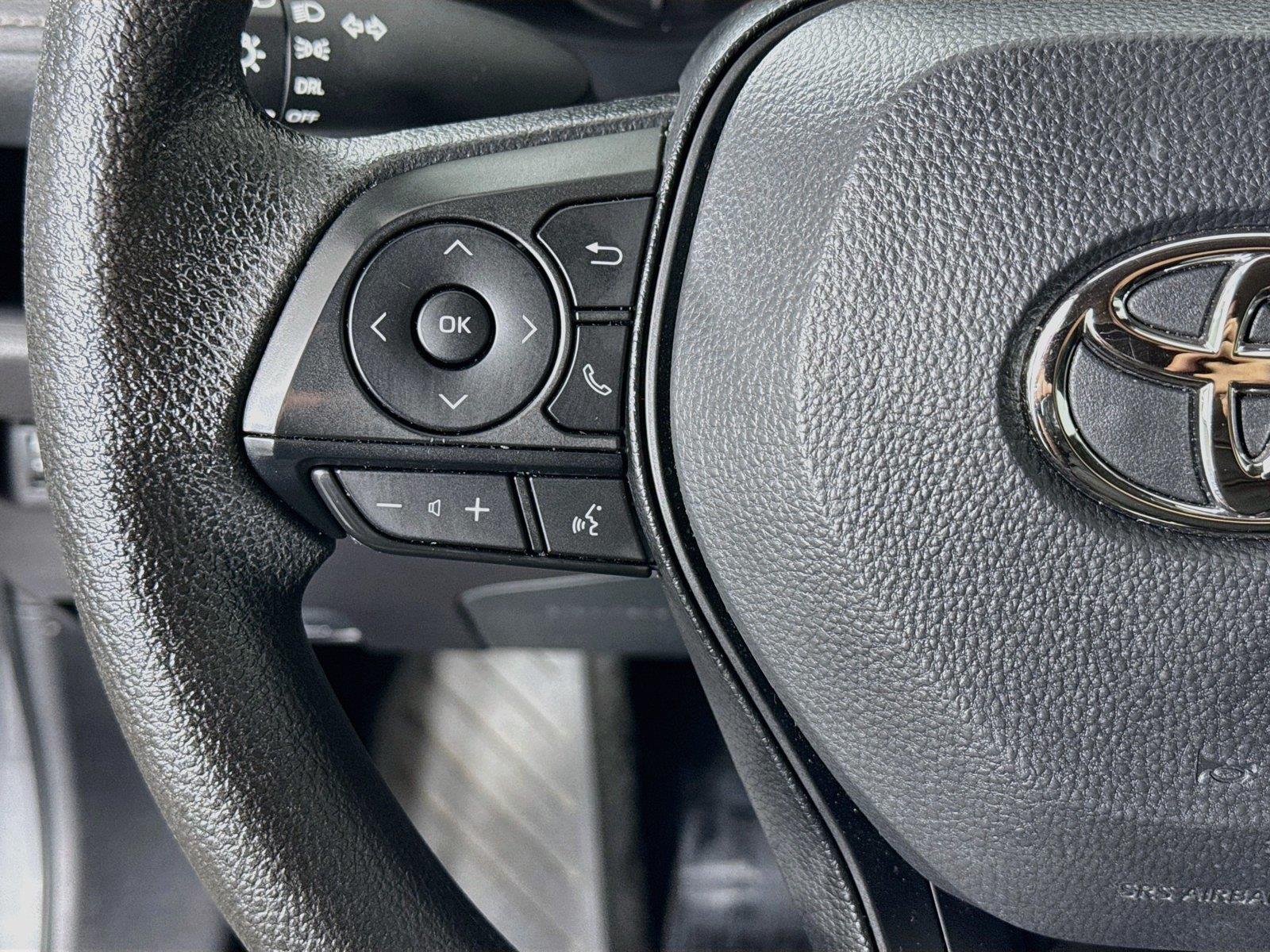 2025 Toyota RAV4 LE photo 15