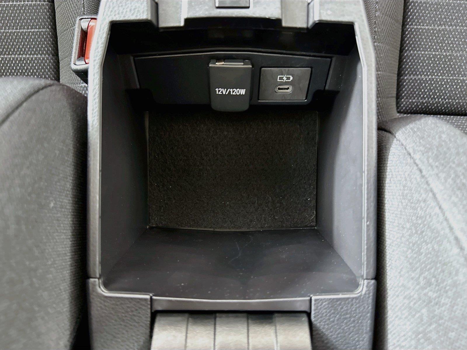 2026 Toyota Corolla Cross Hybrid SE photo 31