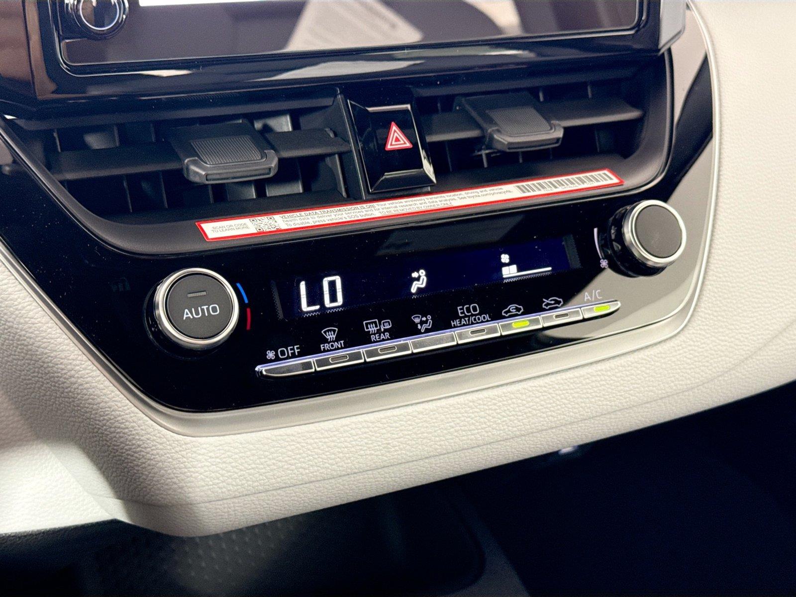 2026 Toyota Corolla SE photo 25