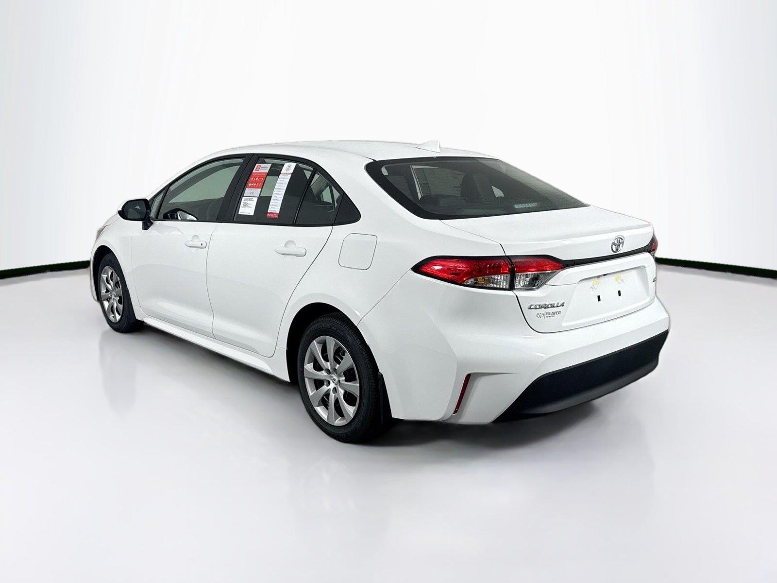 2026 Toyota Corolla LE photo 7