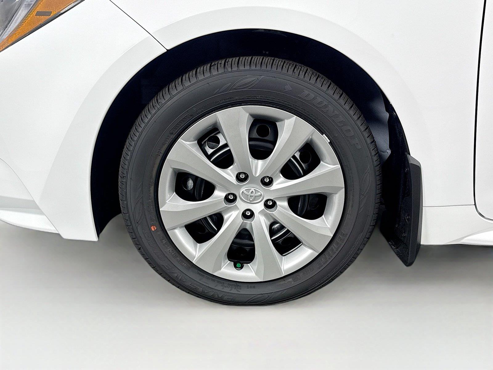 2026 Toyota Corolla LE photo 11